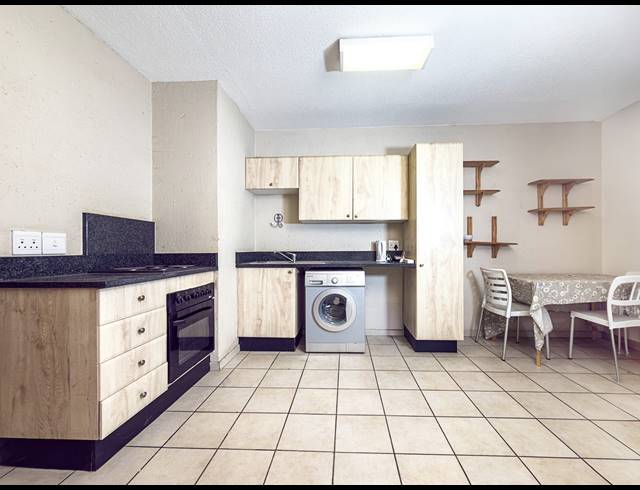 0.5 BEDROOM APARTMENT FOR SALE IN HILLCREST